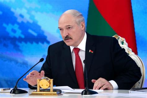 Maar cyprus ligt als enige lidstaat dwars. Laat president Wit-Rusland zijn 'broeder' in Moskou vallen ...
