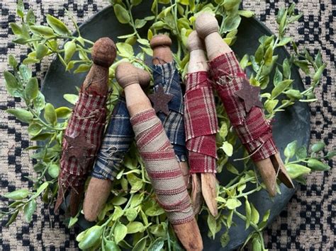 Americana Clothes Pegs Primitive Bowl Filler Americana Clothes Pegs