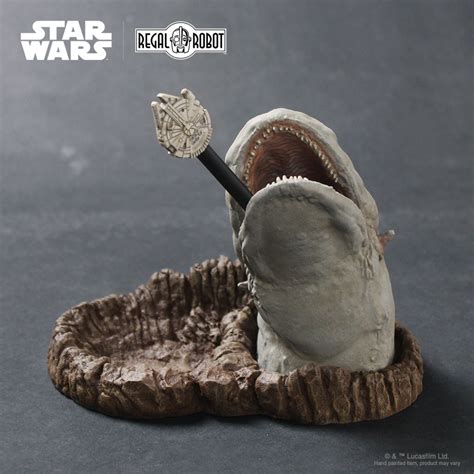 Exogorth hasn't been added to a collection yet. Space Slug Desk Organizer - Regal Robot