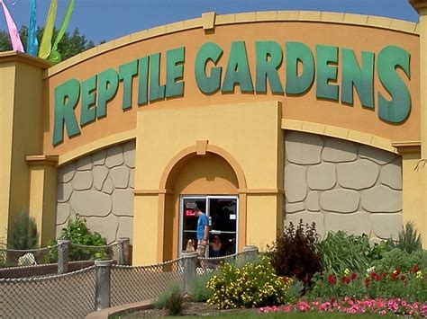 South Dakotas Reptile Gardens A Reptile Zoo In The Black Hills
