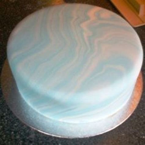 How To Make Marbled Fondant Icing For Cakes Delishably