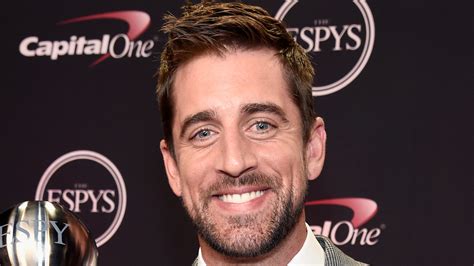 Aaron Rodgers Announces Hes Engaged After Winning Mvp Award