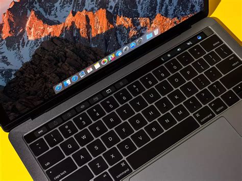 Lawsuit Over Apple S Faulty Macbook Butterfly Keyboards Gets Class Action Status In California