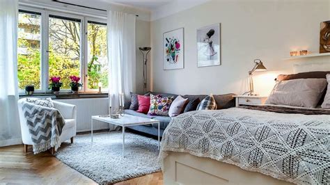 Hgtv shares their top 14 tips and tricks for designing a designing a small bedroom can be overwhelming and downright frustrating, but we're here to tell refresh your home with stylish products handpicked by hgtv editors. Studio Interior Design Ideas : The Artistic Approach To ...