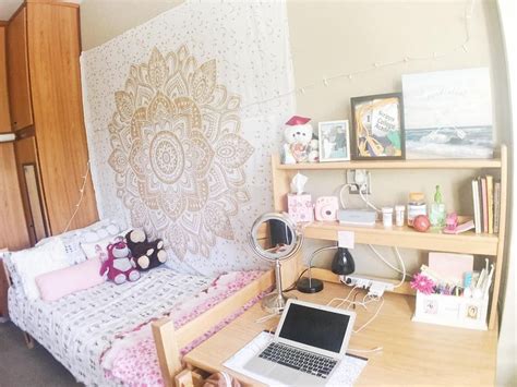 19 Seriously Gorgeous Dorm Rooms At Ucla College Dorm Decorations