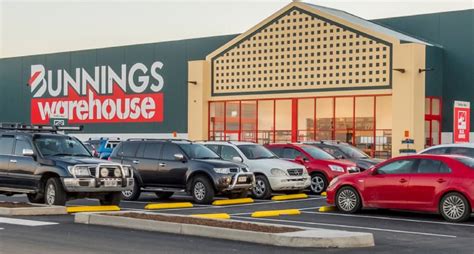 Likewise for australians wanting to trip many australians can still not travel to other states, as border wars and quarantines continue. Even Bunnings will close as Melbourne increases ...