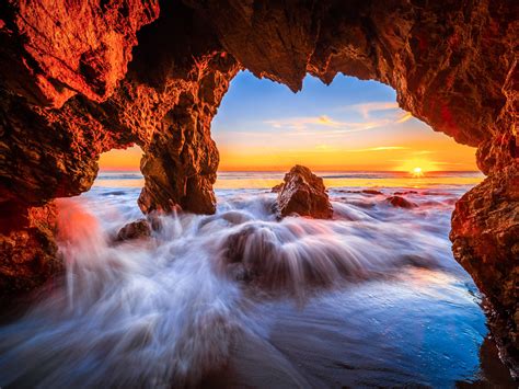 Malibu Beach Sea Cave Brilliant Sunset El Matador State Beach Red