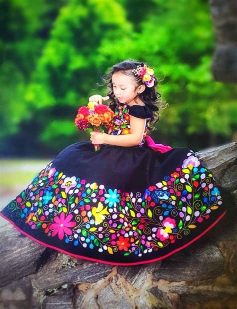 venta vestidos folkloricos mexicanos para niñas en stock