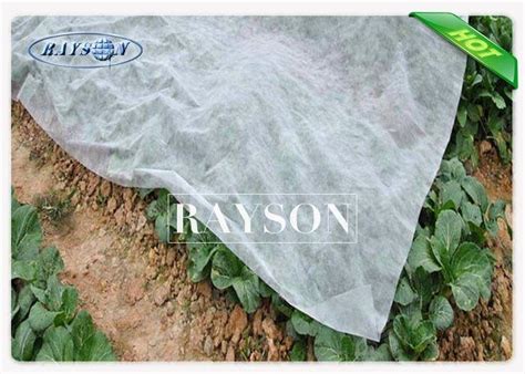 Constructed of 3 oz polyspun fabric, this material before laying down your weed barrier, you need to clean up the area first. High Strength Frost Protection Fleece Anti UV Laying Weed ...
