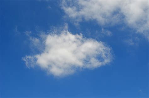 Sky Stock Single Cloud Photo Dsc 0010 By Annamae22 On Deviantart