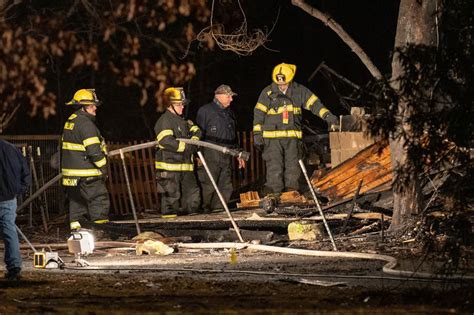 House Explosion In South Jersey Leaves 2 Injured