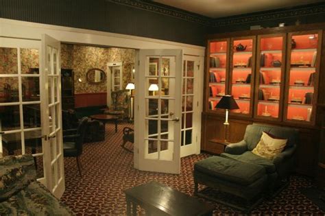 Situated in the busy part of san francisco, the venue is 10 minutes' walk from powell street underground station. Exclusive Reviews: White Swan Inn (San Francisco, CA ...
