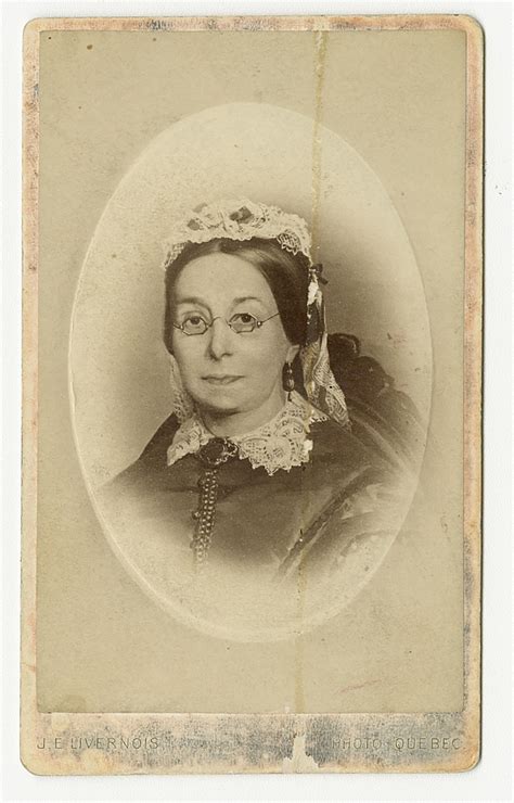 The firm is renowned for its expertise in the area of dispute resolution. Madame Abraham Hamel, née Cécile Roy. Photographie d'un ...
