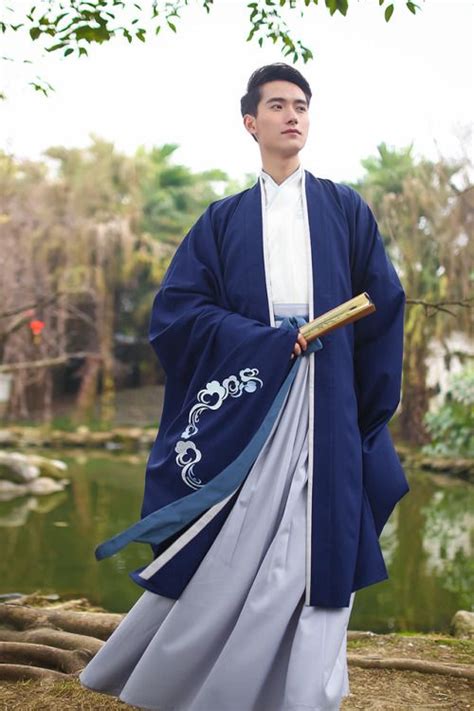 Ziseviolet “ Traditional Chinese Hanfu Type Yishang衣裳 Mens Cross Collar Top Wrap A
