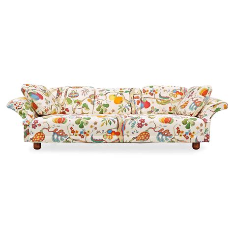 The original entrance, which is well established as fundamental to liljevalchs and the experience of its architecture, will retain its primacy. Josef Frank, a 'Liljevalchs' sofa, upholstered in Frank's fabric 'Vegetable tree'. - Bukowskis
