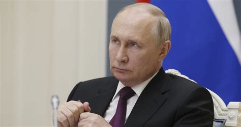 Putinas 2024 aisiais ekspertas perspėjo apie naują scenarijų Rusijos