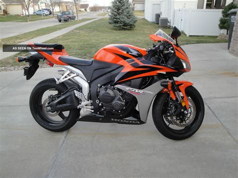 Honda cbr 600 rr dimensions and frame. 2008 Honda Cbr 600rr