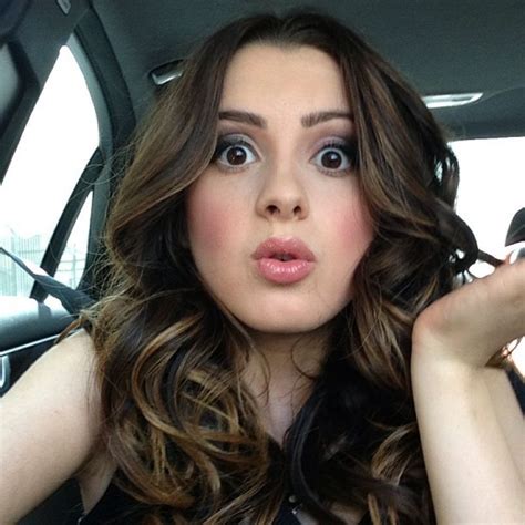 Image Laura Marano Twitter Instagram Personal Pics 1 Liv And