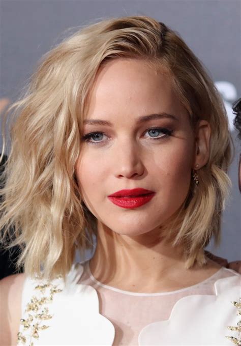 Celebrities Wearing Red Lipstick Rule This Weeks Best Beauty List