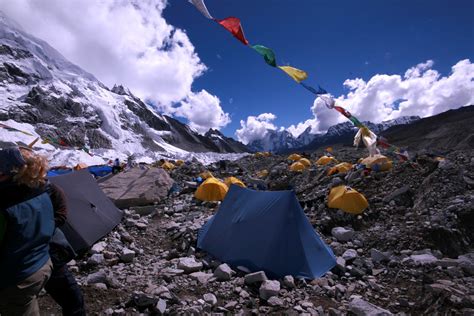 Mt Everest Base Camp After 7 Days Of Tough Tough Trekking Flickr