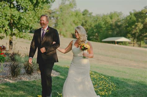 Outdoor Kansas Wedding By Laura Benitz