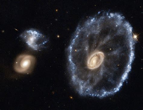 Güney koreli teknoloji devi samsung'un orta segmenti hedefleyen yeni telefonu samsung galaxy a71 elimize geçmiş durumda. Cartwheel Galaxy | Constellation Guide