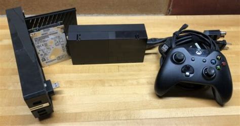 Xbox One Bundle Controller 500 Gig Hdd Xpack Usb Media Hub Enclosure