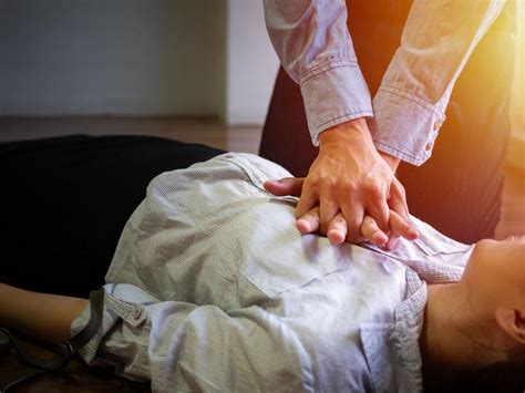 Why People Fear Performing Cpr On Women And What To Do About It