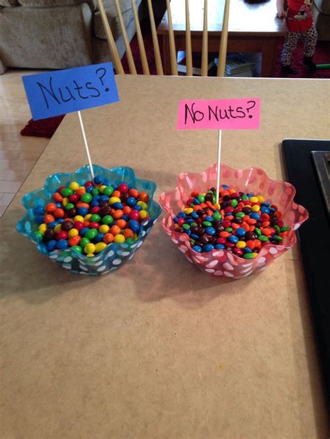 Between the mess, possible allergies and potential choking hazards, it's enough to give some parents when babies first start on finger foods, breast milk and formula will still be their main source of nutrition, followed by purees. Gender party snacks | Baby Shower Ideas | Pinterest ...