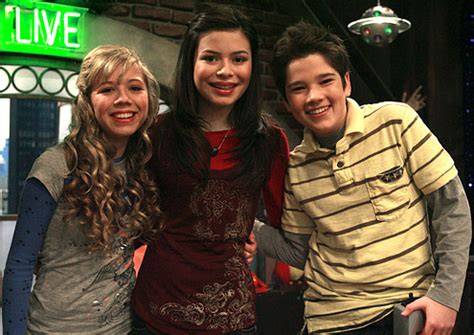 la tele genial: ¡ay carly!