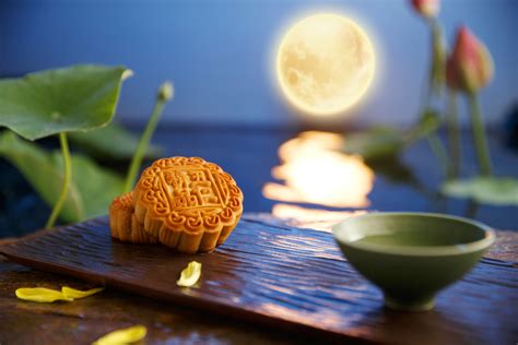 Mid autumn festival poster design. Chinese Festival: Mid-Autumn Festival - Customs, Lanterns ...