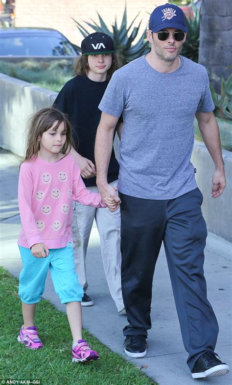 Though their love affair was pretty short, the news about rose's pregnancy appeared in june 2012 and in december, william drew his first breath. Daddy duty: James Marsden spends some quality time with ...
