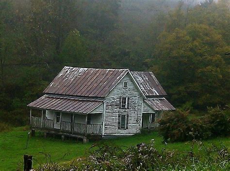 The private setting is peaceful and quiet, and the hot tub on the deck is the perfect place to enjoy an expansive night sky full of stars. Old Appalachian Mountain homestead. - Wherever I move to I ...