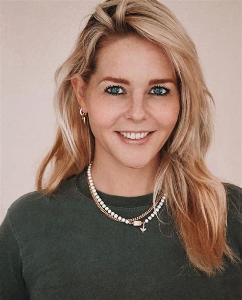 De zanger is namelijk blond. 1,438 vind-ik-leuks, 46 opmerkingen - Chantal Janzen ...