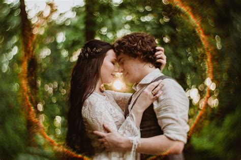 Its Getting Hot In Here With These Steamy Couple Portraits Photobug Community