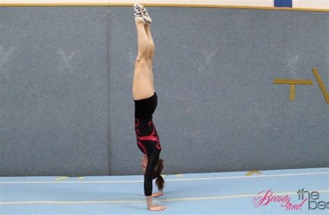 6 Übungen zum Handstand lernen [Turn Tutorial in 2020 (mit ...