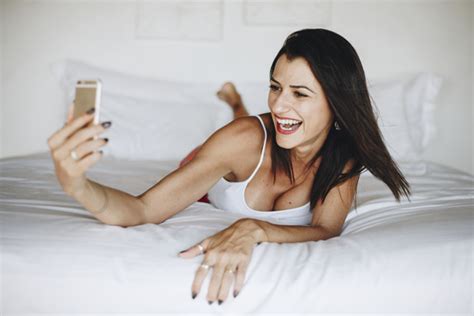 You set out looking for someone who could be a potential significant other, you meet a person on a dating app, you go on dates for a while, maybe end up hooking up and then boom: What does one-night stand dating apps actually do to our ...