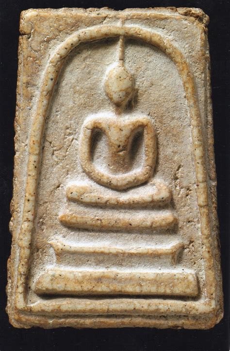 The pra somdej wat rakang amulet is the keystone and master amulet (ongk kroo) for all other pra somdej amulets. Ancient Phra Somdej: The key point to consider Phra Somdej ...
