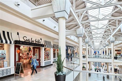 Mall food court near me. Burlington Mall Coupons near me in Burlington | 8coupons