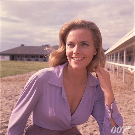 Honor Blackman Worked Her Last Day As Pussy Galore In Goldfinger On