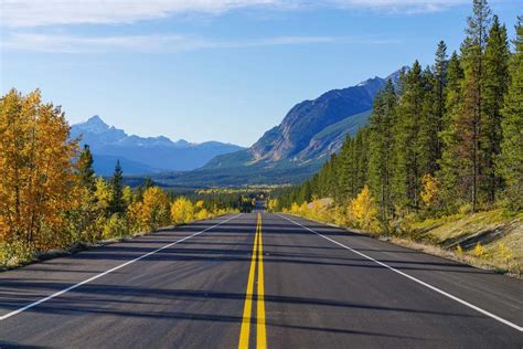 13 Of The Best Canada Road Trips That Will Blow Your Mind Tour Travel