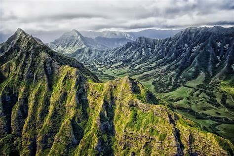 Aerial Mountain Range Topview Mountains Hawaii Valley Ravine