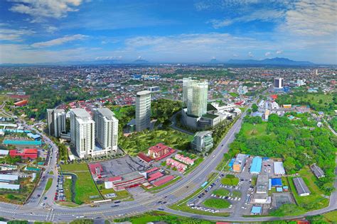Al centro di kuching, questo hotel si trova a 5 minuti a piedi da centro commerciale plaza merdeka e sarawak museum. Kuching Travel Hotels Resorts Attractions @ Sarawak, Malaysia