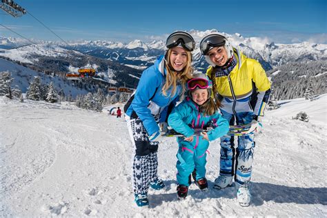 Hauser kaibling is a ski area located within the planai ski area. Ski amadé Osterfamilienaktion Skipass | Hauser Kaibling