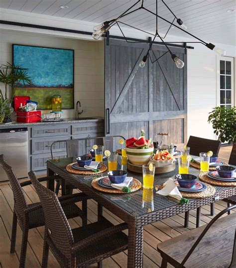 15 Farmhouse Style Outdoor Kitchens That Will Blow Your Mind