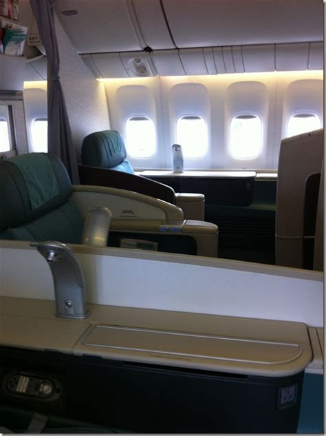 Only students who are in korea can take the elective classes. Aloft To Asia - Korean Air Business Class In Forward Cabin ...
