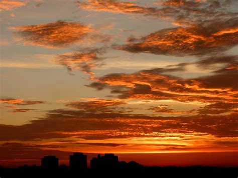 Orange Sky During Dawn · Free Stock Photo