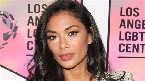 Nicole Scherzinger Shows Off Her Incredible Figure In Tiny Sports Bra And Leggings Hello