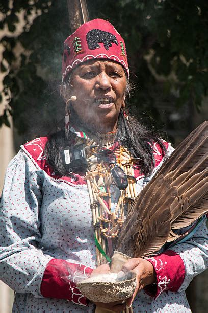 10 Bildbanksfoton Bilder Och Royaltyfria Bilder Med National Aboriginal Day Istock