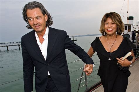 Tina Turner La Chanteuse Se Marie Avec Son Compagnon Erwin Bach Hot